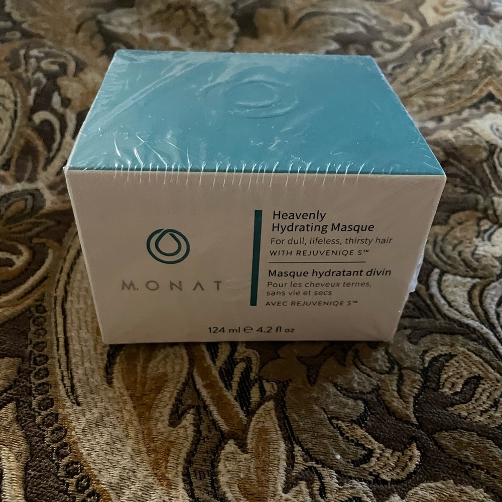 Monat Heavenly Hydrating Masque